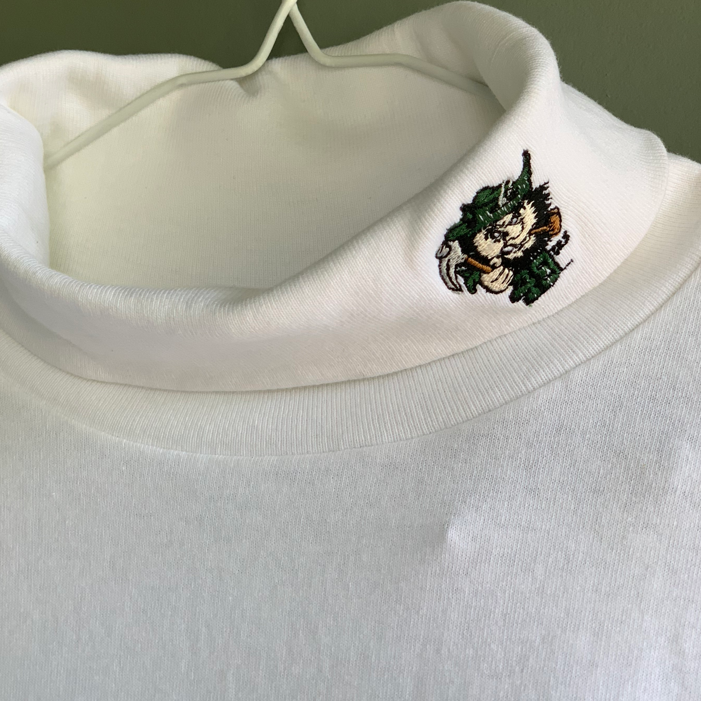 Vintage White Norm 49ers Turtleneck
